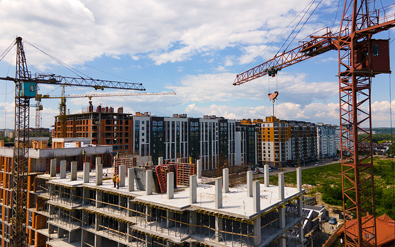 Construction : +1,3 % de logements autorisés et +1,6 % commencés entre le T2 et T3 2021